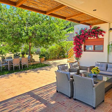 Villa Balcony, Cozy Villa With Amazing View Rodhiá エクステリア 写真