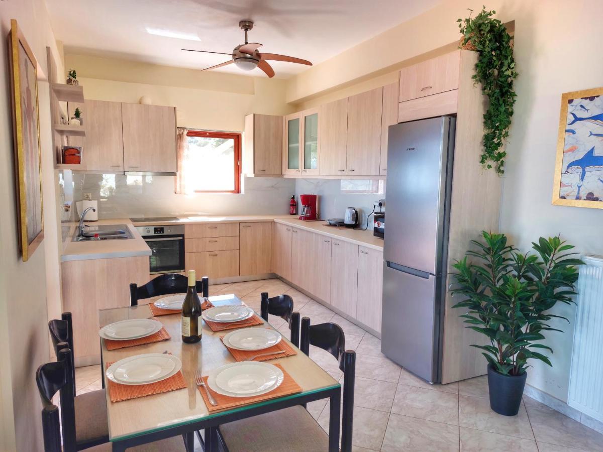 Villa Balcony, Cozy Villa With Amazing View Rodhiá エクステリア 写真