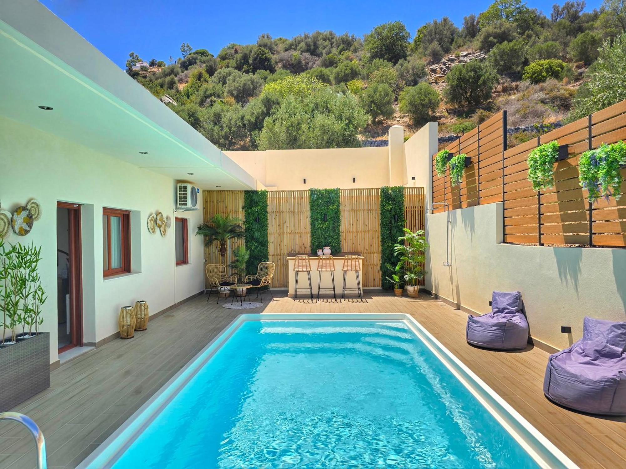 Villa Balcony, Cozy Villa With Amazing View Rodhiá エクステリア 写真