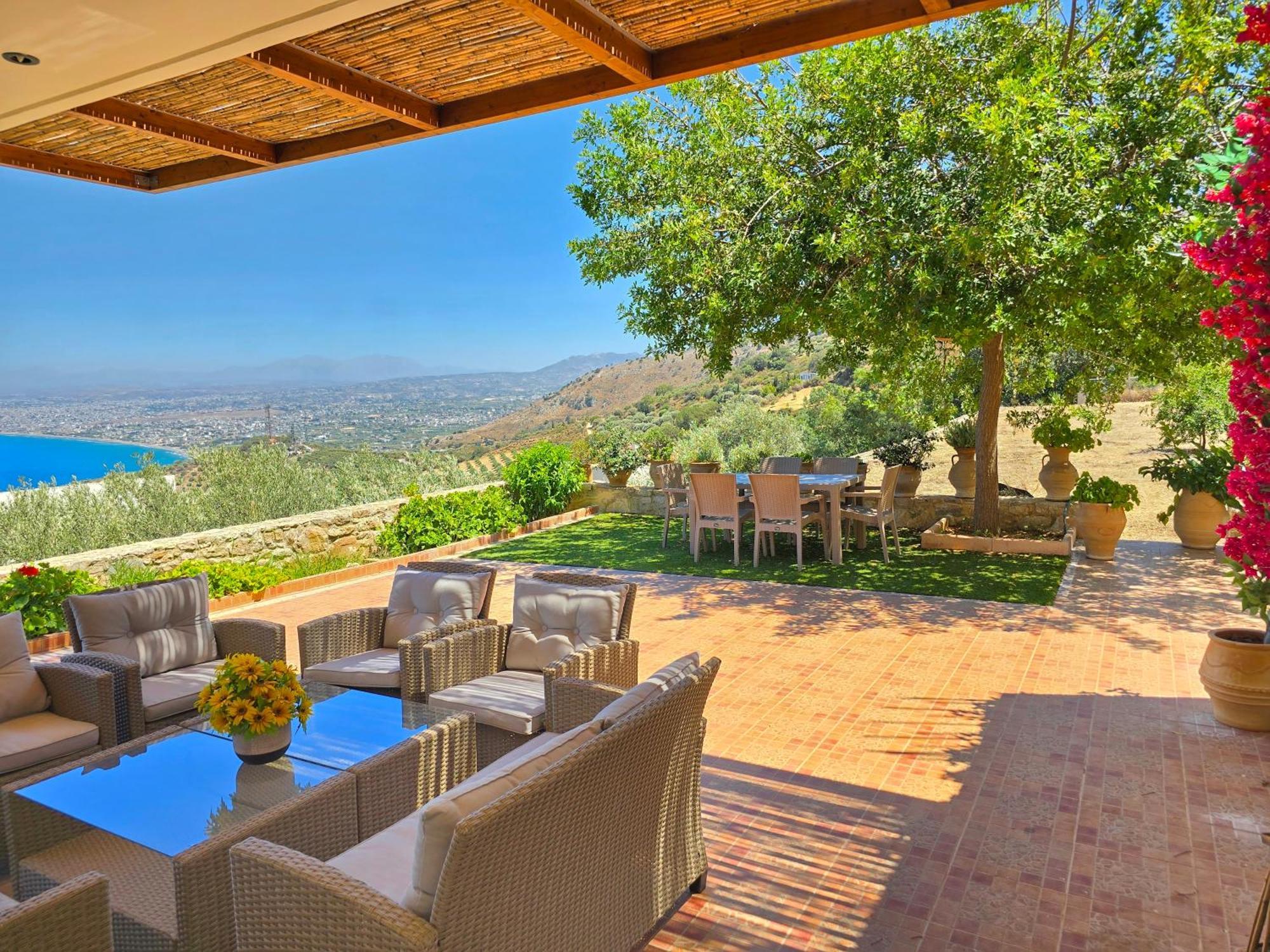 Villa Balcony, Cozy Villa With Amazing View Rodhiá エクステリア 写真