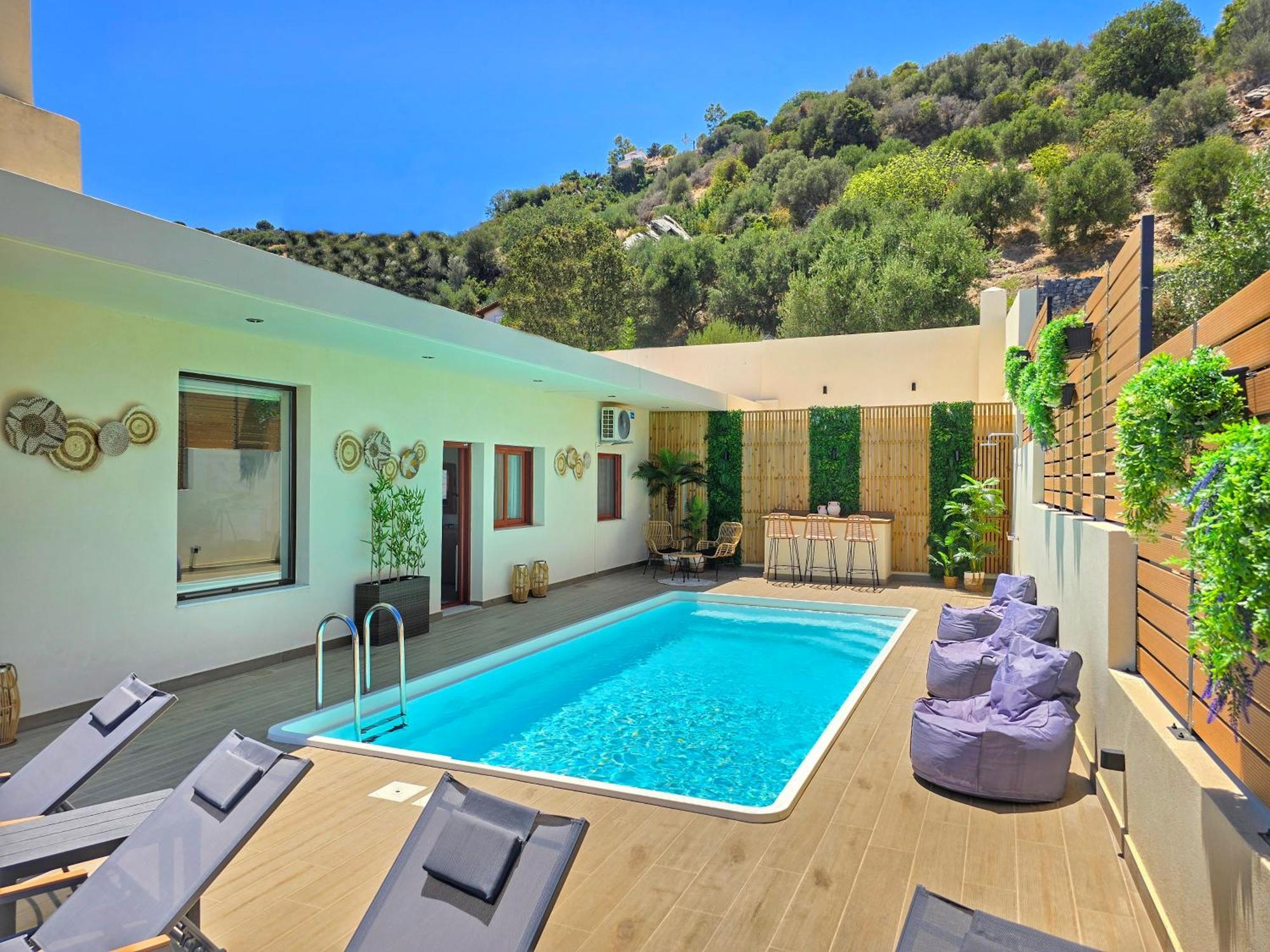 Villa Balcony, Cozy Villa With Amazing View Rodhiá エクステリア 写真