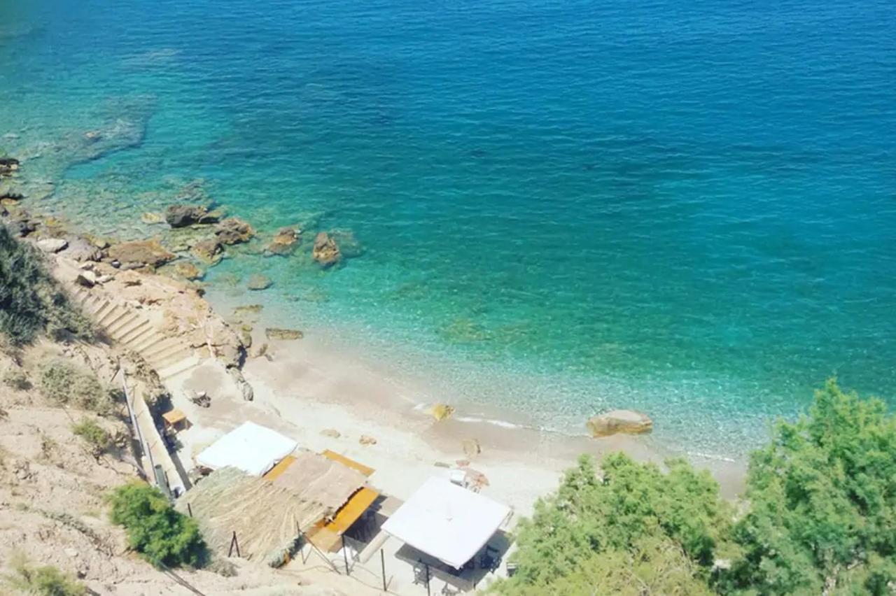 Villa Balcony, Cozy Villa With Amazing View Rodhiá エクステリア 写真